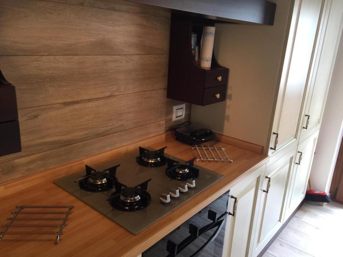 La Mansarda Di Sabina. Appartement Fiera Di Primiero Buitenkant foto
