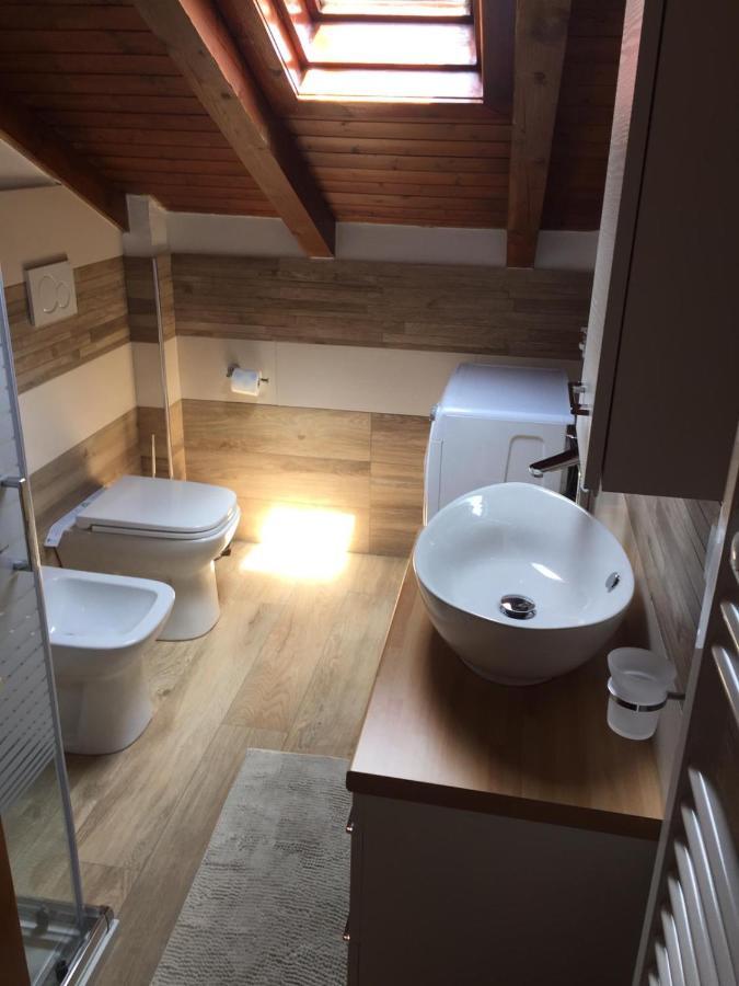 La Mansarda Di Sabina. Appartement Fiera Di Primiero Buitenkant foto